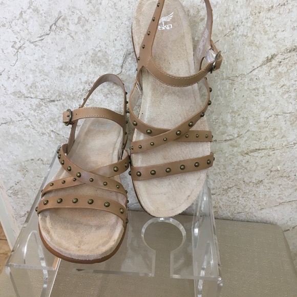 dansko brigitte studded strappy sandal